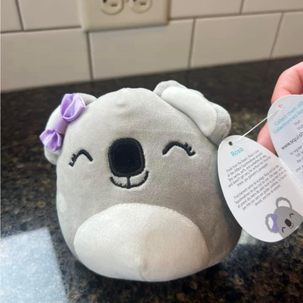 Rosa 5” Squishmallow